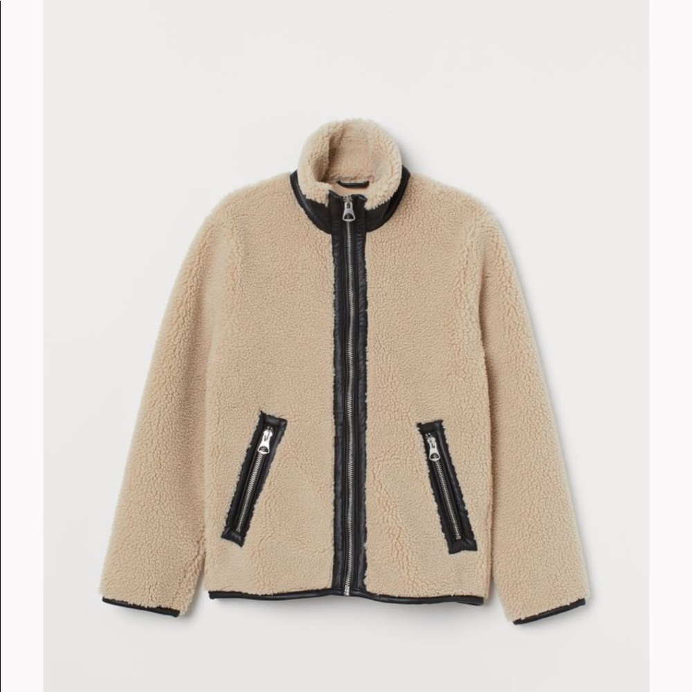 H&M Jacket in soft faux shearling with faux leather. Was worn only ones.